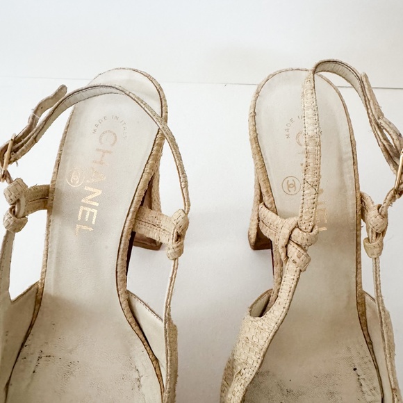 Chanel Gold Cap Toe CC Raffia Slingback Pumps EU 38 - Picture 3 of 6